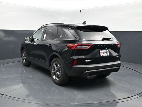Used 2025 Ford Escape ST-Line AWD/4WD image 7