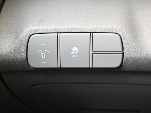 New 2026 Hyundai Elantra SEL Sport Premium FWD image 24
