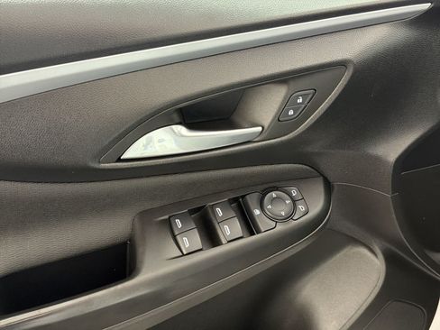 Used 2024 Buick Envista Preferred FWD image 15