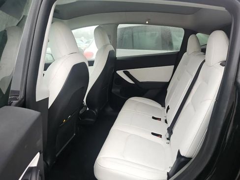 Used 2021 Tesla Model Y Long Range image 4