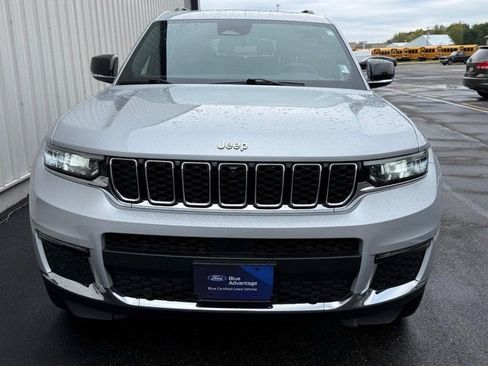 Used 2024 Jeep Grand Cherokee L Limited w/ Luxury Tech Group II image 8