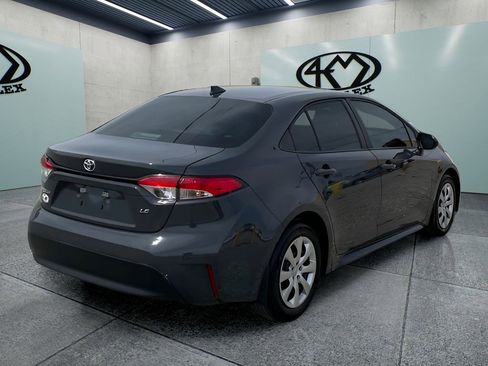 Used 2026 Toyota Corolla LE FWD image 3