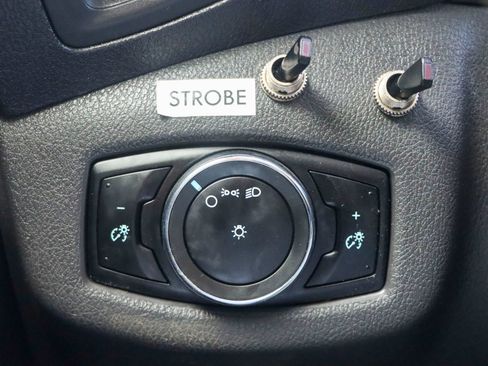 Used 2016 Ford Transit Connect XL FWD image 19