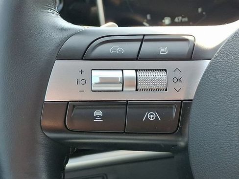 Used 2025 Hyundai Tucson Limited AWD/4WD image 22