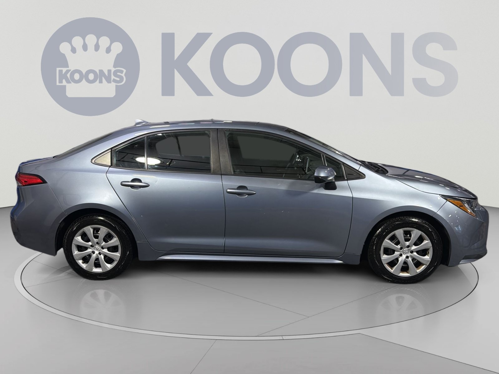 Used 2021 Toyota Corolla LE FWD image 8