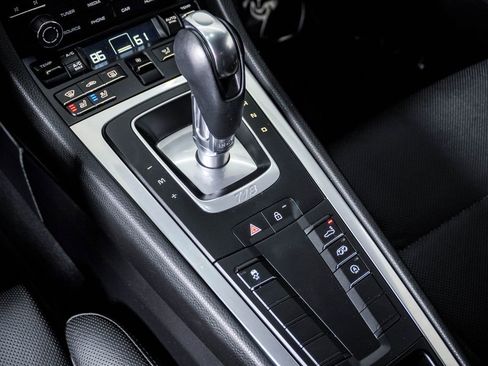 Used 2024 Porsche 718 Cayman RWD image 26
