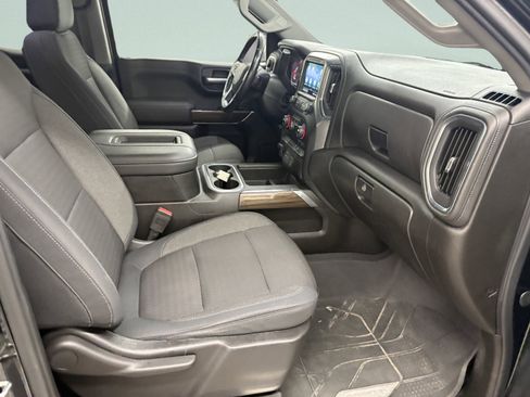 Used 2019 Chevrolet Silverado 1500 RST image 23
