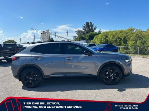 Used 2022 Buick Envision Essence w/ Technology Package II FWD image 8