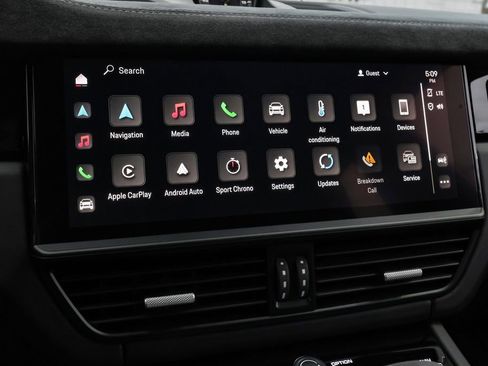 Used 2023 Porsche Cayenne Turbo GT image 29