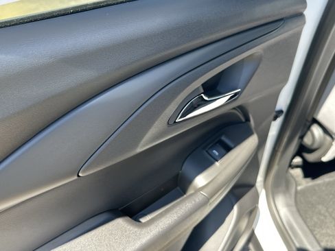 New 2026 Chevrolet TrailBlazer LT w/ Driver Confidence Package image 10