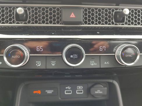 Used 2024 Honda Civic Touring image 11
