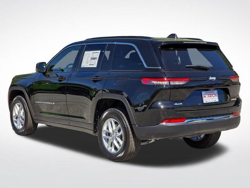 New 2026 Jeep Grand Cherokee Laredo X AWD/4WD image 17