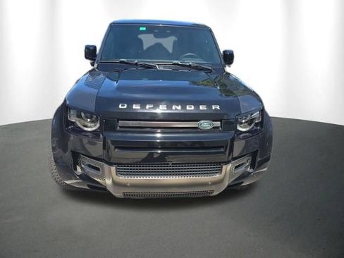 Used 2024 Land Rover Defender 110 X AWD/4WD image 4
