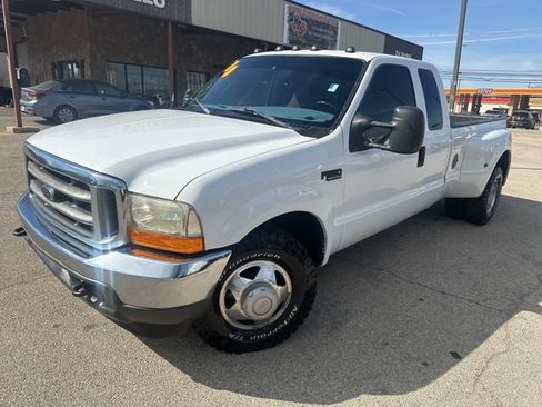 Used 2000 Ford F350 XLT RWD image 2