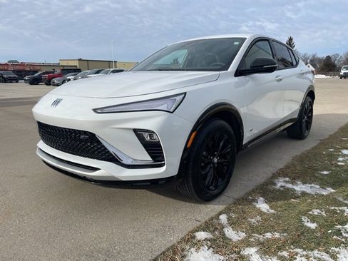 Used 2025 Buick Envista Sport Touring image 7