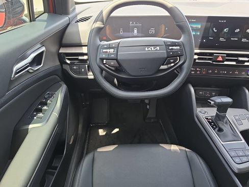 New 2026 Kia Sportage X-Line AWD/4WD image 13