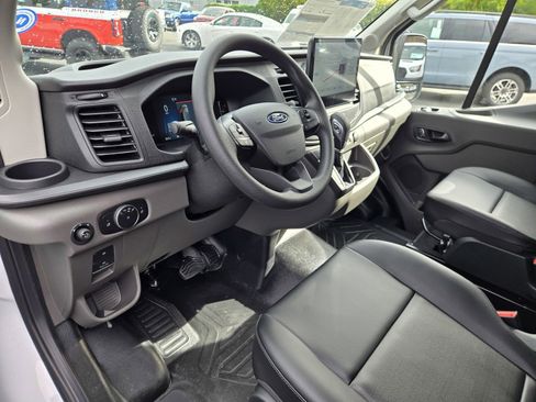 New 2026 Ford Transit 250 148 High Roof image 8