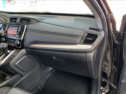 Used 2017 Honda CR-V LX image 19