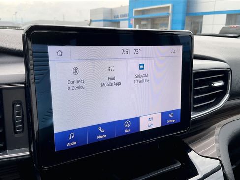 Used 2023 Ford Explorer Limited w/ Equipment Group 301A AWD/4WD image 32