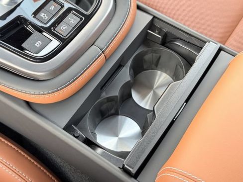 New 2024 Jaguar F-TYPE R AWD/4WD image 14