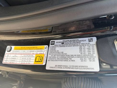 Used 2023 GMC Yukon XL Denali image 40