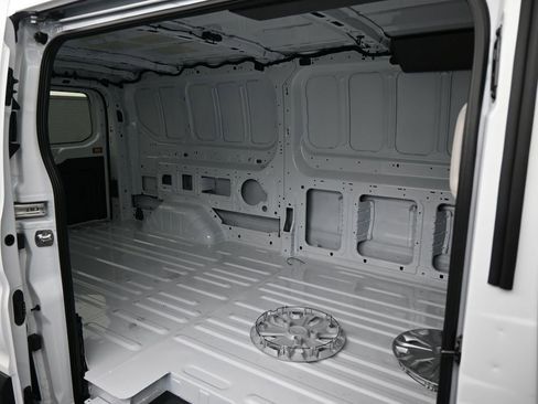 New 2024 Ford Transit 150 Low Roof image 17
