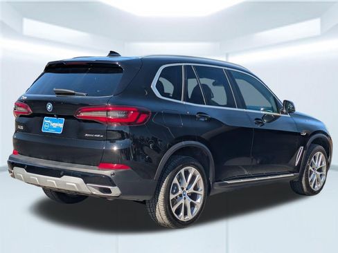 Used 2023 BMW X5 xDrive45e image 4