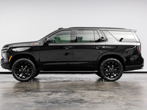 Used 2026 Chevrolet Tahoe Z71 w/ Comfort Package AWD/4WD image 9
