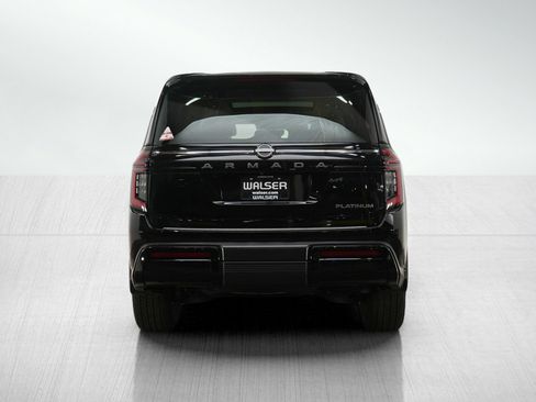 Used 2025 Nissan Armada Platinum image 4