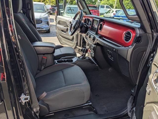 Used 2019 Jeep Wrangler Unlimited Rubicon AWD/4WD image 17