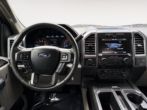 Used 2015 Ford F150 XLT w/ Equipment Group 302A Luxury AWD/4WD image 2