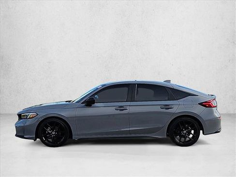 Used 2025 Honda Civic Sport image 9