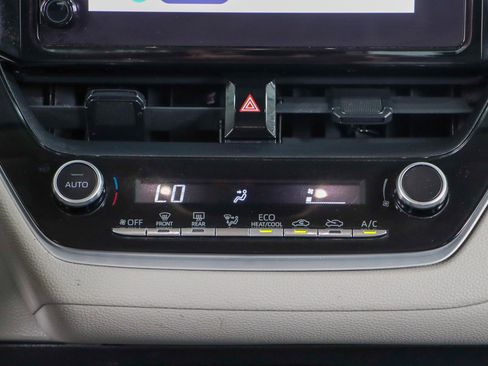 Used 2023 Toyota Corolla LE FWD image 20