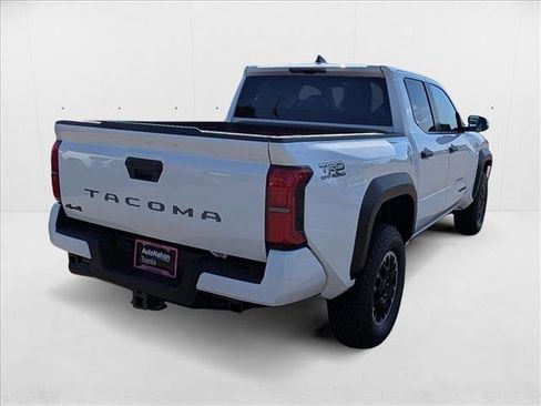 New 2025 Toyota Tacoma TRD Off-Road image 4