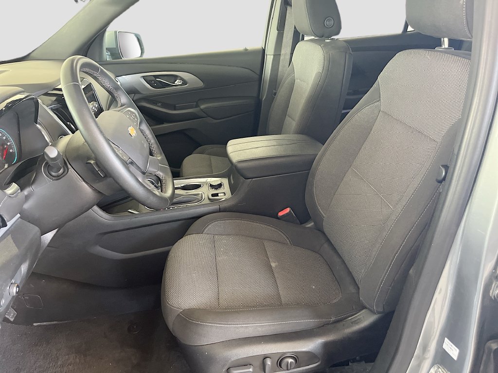 Used 2023 Chevrolet Traverse LT w/ Rear Camera Mirror Package AWD/4WD image 20