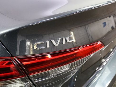 Used 2022 Honda Civic Sport image 9