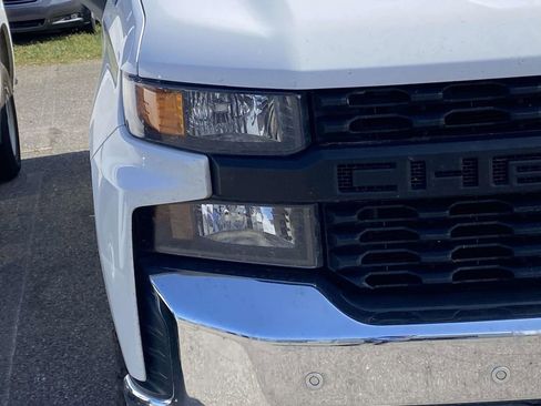 Used 2020 Chevrolet Silverado 1500 W/T w/ WT Value Package AWD/4WD image 4