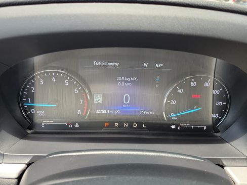 Used 2024 Ford Explorer XLT w/ Equipment Group 202A RWD image 33
