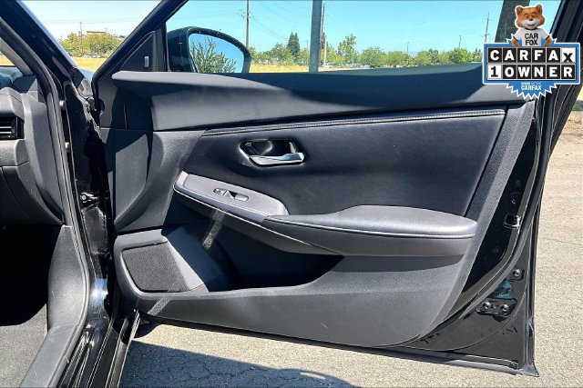 Used 2023 Nissan Sentra SV FWD image 23