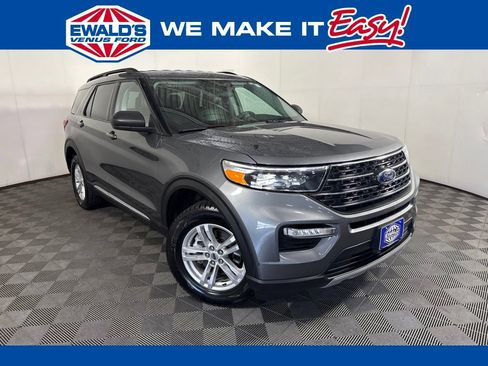 Used 2024 Ford Explorer XLT AWD/4WD image 1