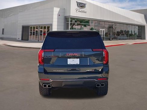 Used 2025 GMC Yukon AT4 Ultimate w/ LPO, Floor Liner Package image 5