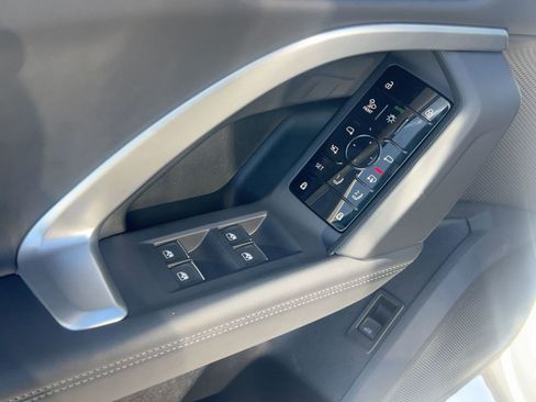 New 2025 Audi Q5 Premium Plus image 21