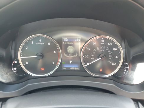Used 2025 Lexus IS 300 w/ Premium Package RWD image 27
