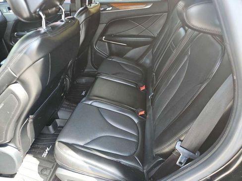 Used 2017 Lincoln MKC Reserve AWD/4WD image 27