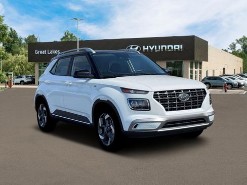 New 2026 Hyundai Venue SEL image 11