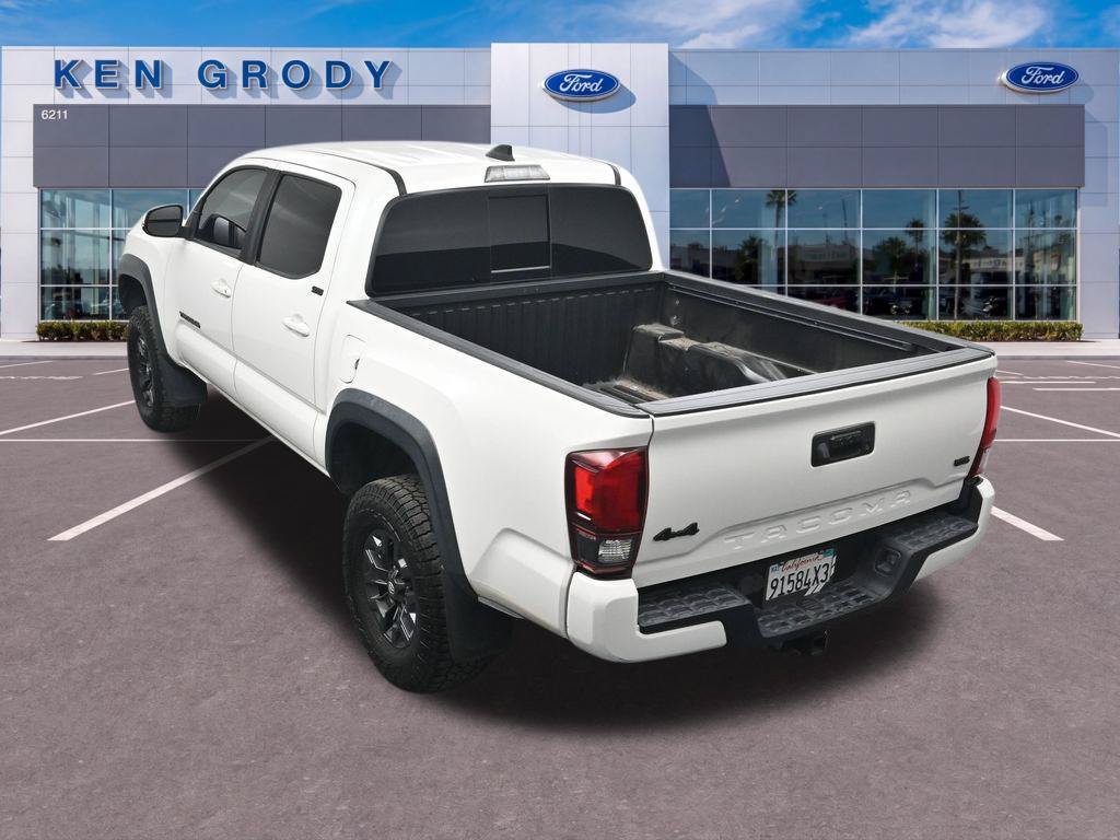 Used 2021 Toyota Tacoma SR5 w/ Trail Edition AWD/4WD image 15