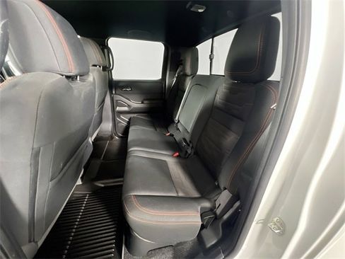 Used 2022 Nissan Frontier PRO-4X w/ Technology Package image 27