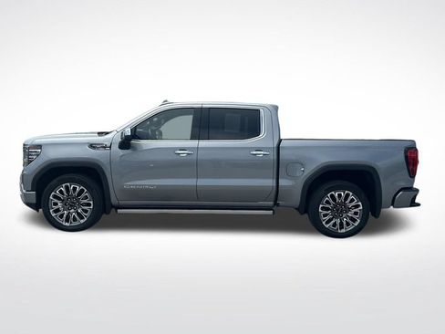 Used 2023 GMC Sierra 1500 Denali Ultimate AWD/4WD image 3
