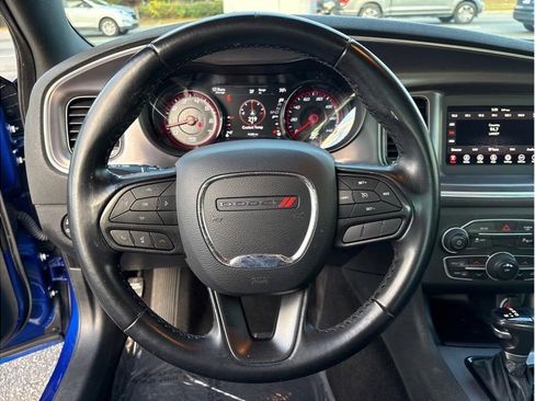 Used 2020 Dodge Charger SXT w/ Blacktop Package image 14