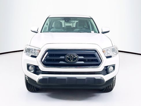 Used 2021 Toyota Tacoma SR5 image 2